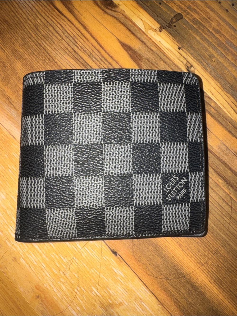 Louis Vuitton Damier Graphite Canvas Men's Bi-Fold Wallet - Black/Gray